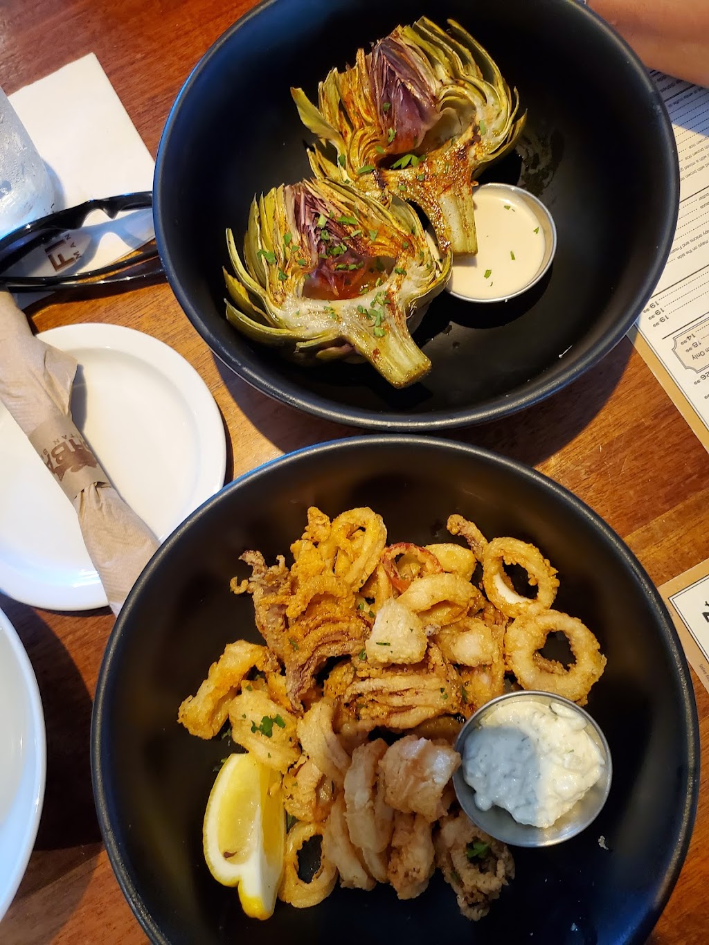 FISHBAR | 3801 Highland Ave, Manhattan Beach, CA 90266, USA | Phone: (310) 796-0200