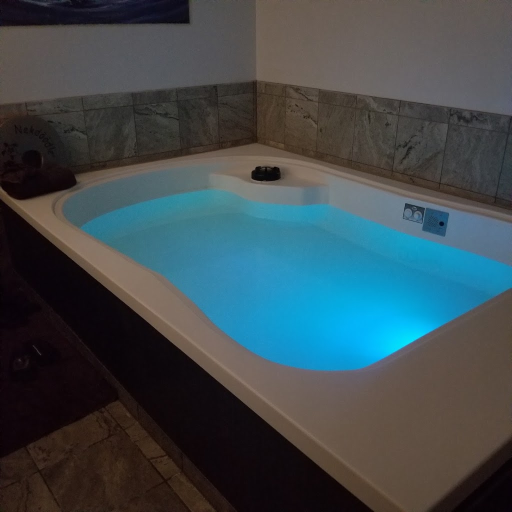 Healing Elements Day Spa | 2175 Continental Dr, West Bend, WI 53095, USA | Phone: (262) 306-6691