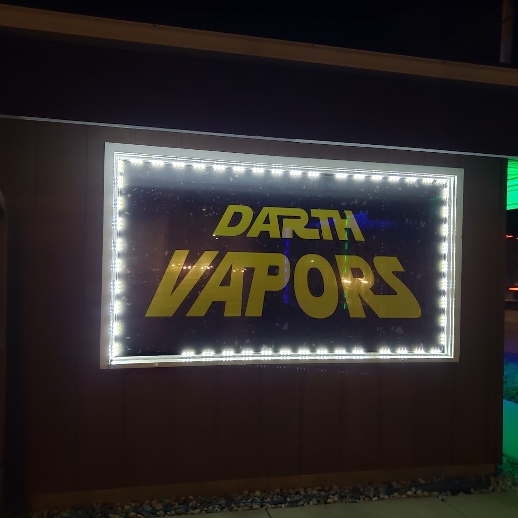 Darth Vapors | 632 W Adrian St, Blissfield, MI 49228, USA | Phone: (517) 682-1305