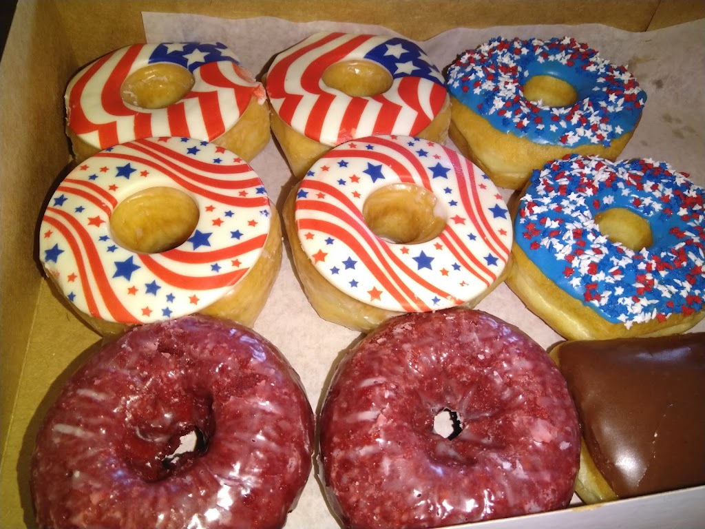Piedmont - J&J Donuts | 13100 Colony Pointe Blvd, Piedmont, OK 73078, USA | Phone: (405) 283-0033