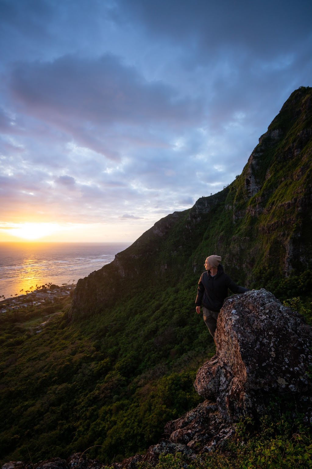 Puu Manamana Hike | Koolauloa, Kaneohe, HI 96744, USA | Phone: (651) 334-0507