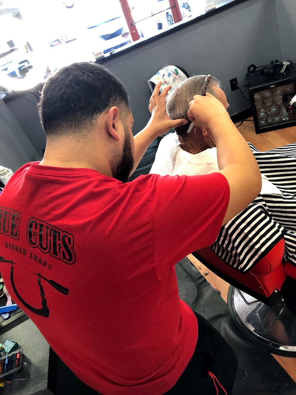 True Cuts Barber Shop | 9430 E Golf Links Rd #102, Tucson, AZ 85730, USA | Phone: (520) 274-7066