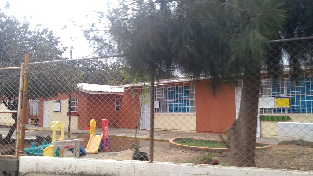 Jardin De Niños Héroes De Chapultepec | 21400 Maclovio Herrera, B.C., Mexico | Phone: 665 103 0474