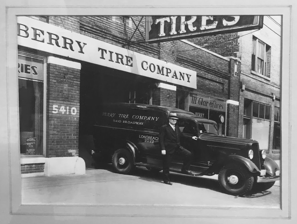 Berry Tire & Auto | 1001 N Milwaukee Ave, Libertyville, IL 60048, USA | Phone: (847) 362-4110