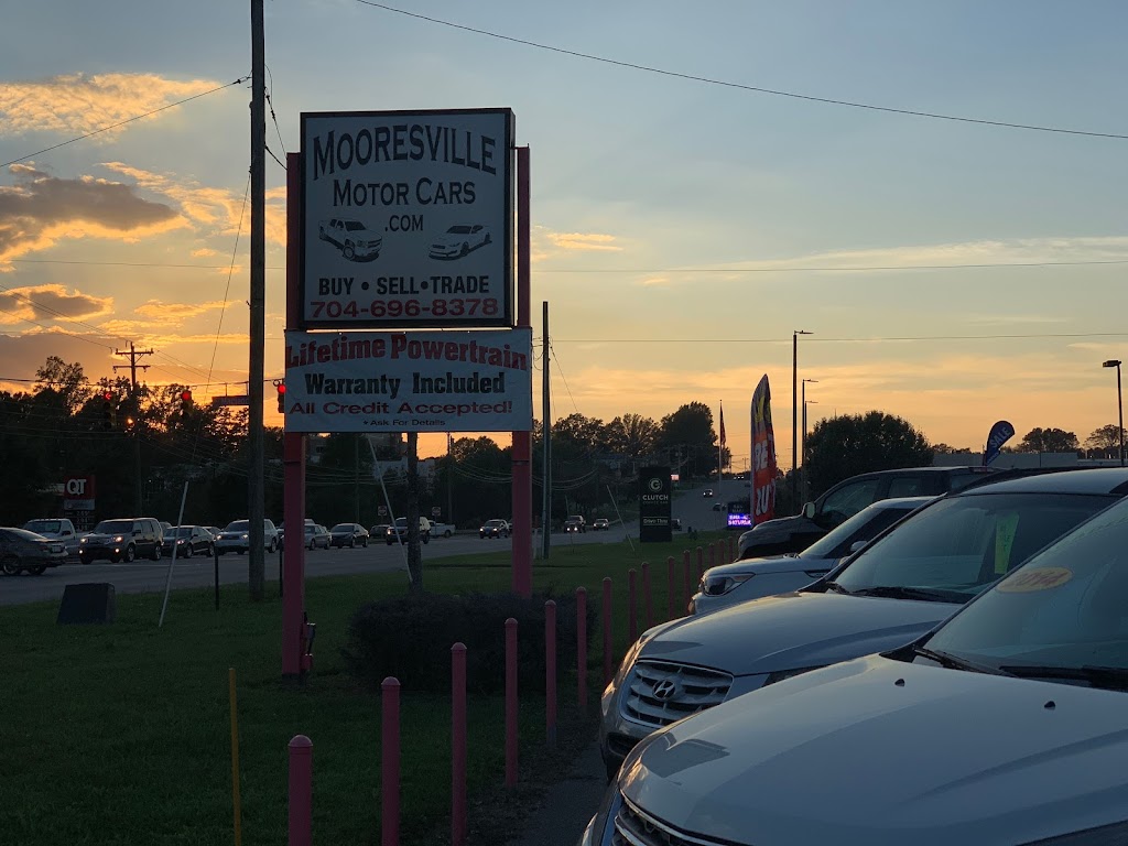 Mooresville Motor Cars | 144 W Plaza Dr, Mooresville, NC 28117, USA | Phone: (704) 696-8378