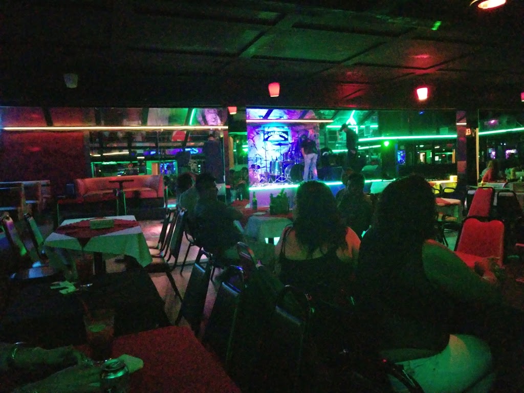 El Calentano | 10390 Arlington Ave, Riverside, CA 92505, USA | Phone: (951) 688-0130