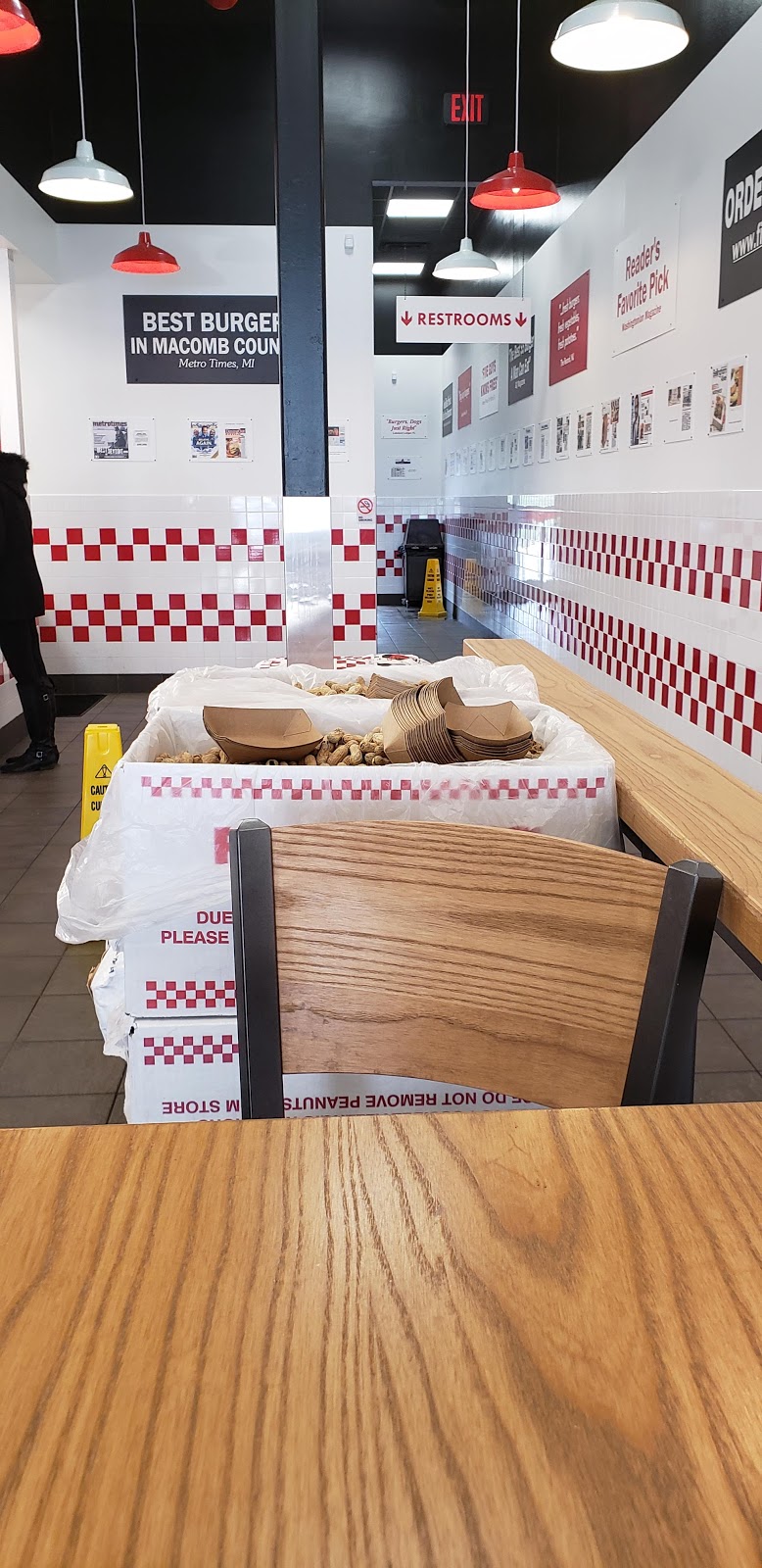 Five Guys | 17661 Hall Street, Macomb, MI 48044, USA | Phone: (586) 416-3483