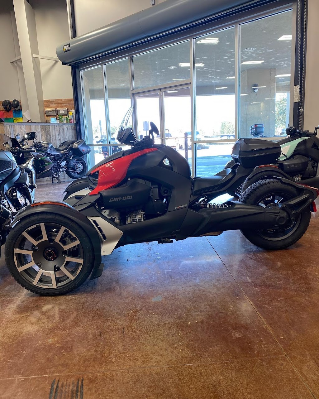 RideNow Powersports Georgetown | 2534 N Austin Ave, Georgetown, TX 78626, USA | Phone: (512) 948-9922