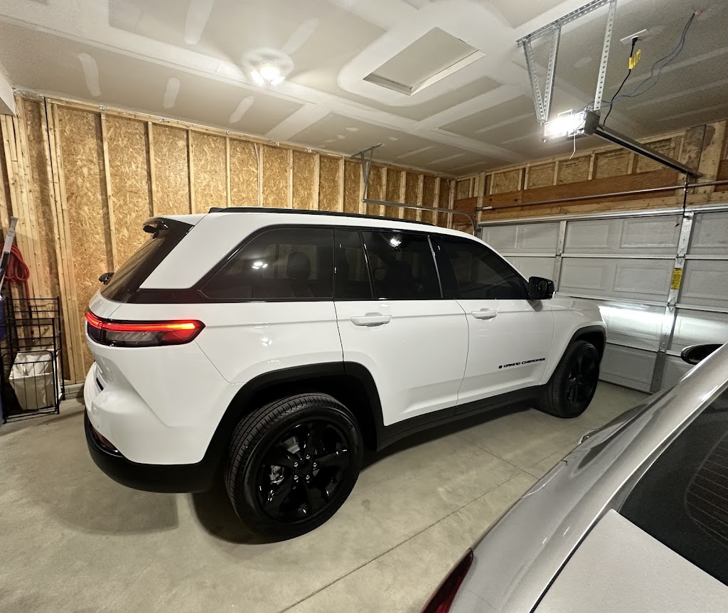 Lauras Auto Sales | 7925 Packard Rd, Niagara Falls, NY 14304, USA | Phone: (716) 297-1182