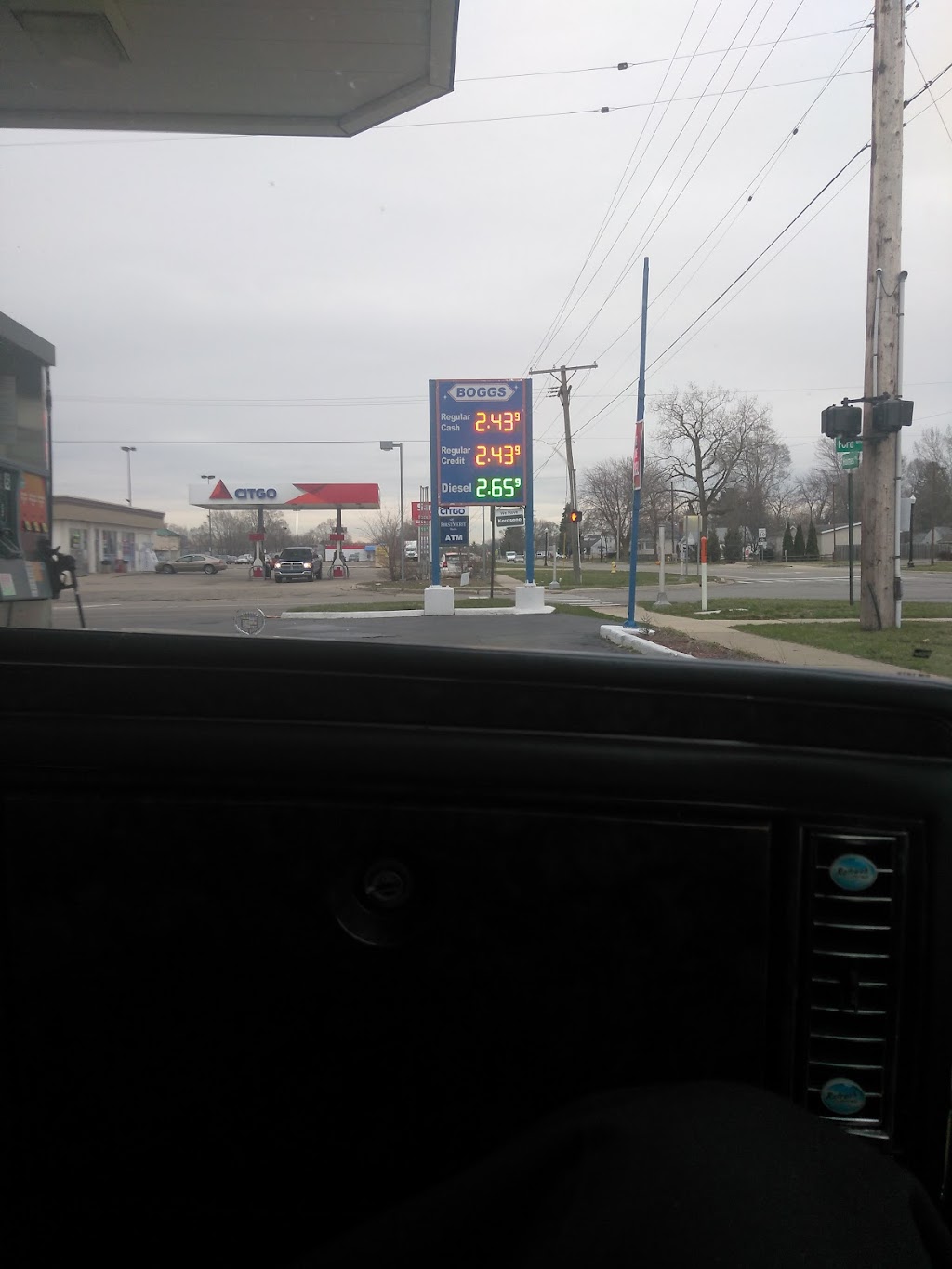 Boggs Gas | 1507 Holmes Rd, Ypsilanti, MI 48198, USA | Phone: (734) 487-9140