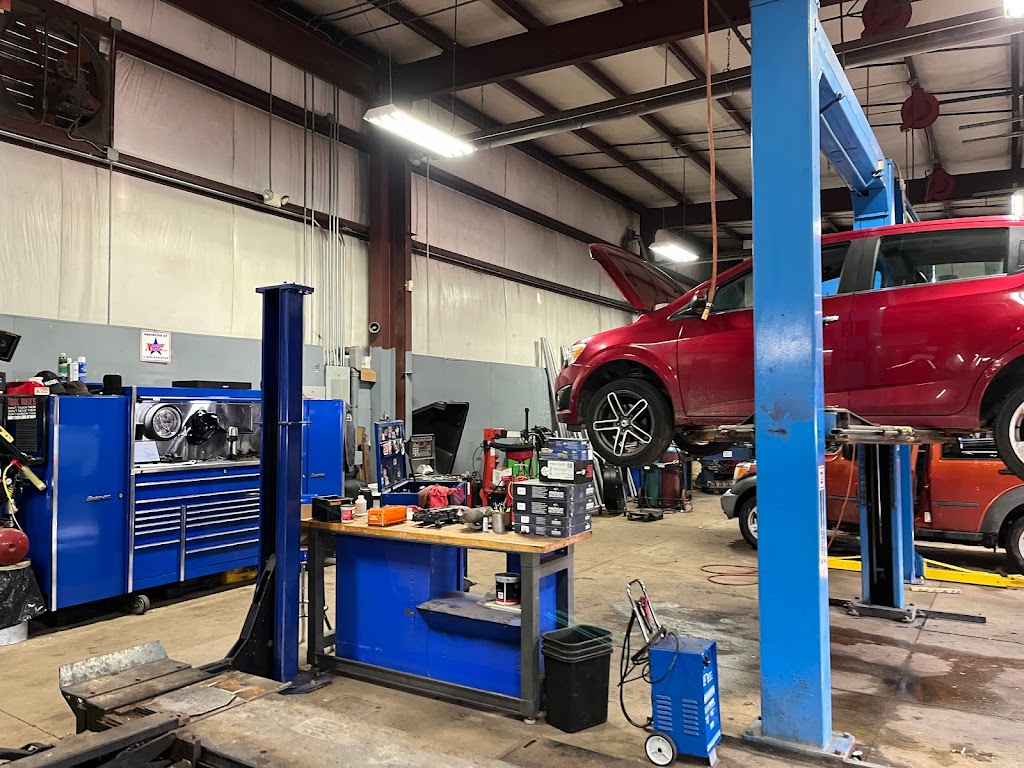 Baker Auto - Waterford | 2980 Winton Rd, Waterford Township, MI 48328, USA | Phone: (248) 674-3985