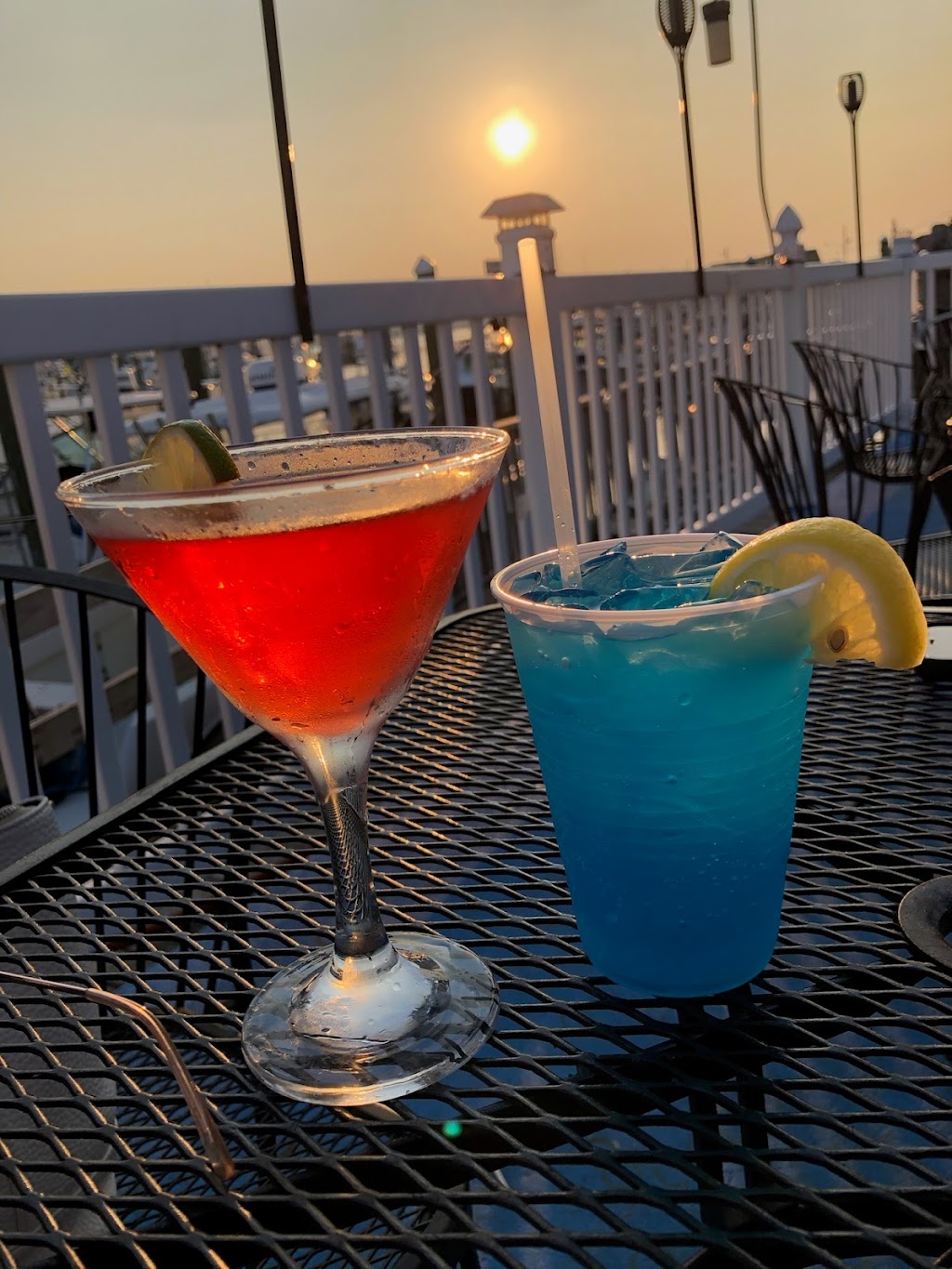 Sunsets Riverfront Bar and Restaurant | 302 S Concourse, Neptune City, NJ 07753, USA | Phone: (732) 775-9911