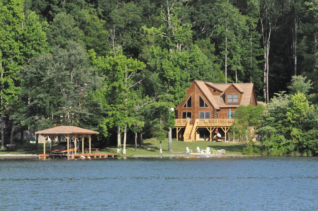 Herons Cove Cabin at Lake Anna | 95 Cooke Ln, Bumpass, VA 23024, USA | Phone: (970) 308-5194