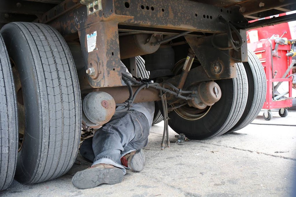 Osy Semi Trailer Repair & Truck Parts | 12707 NW 42nd Ave, Opa-locka, FL 33054, USA | Phone: (305) 520-7181