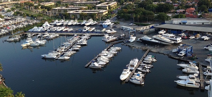 Hurricane Cove Marina & Boatyard | 1884 NW N River Dr, Miami, FL 33125, USA | Phone: (305) 324-8004