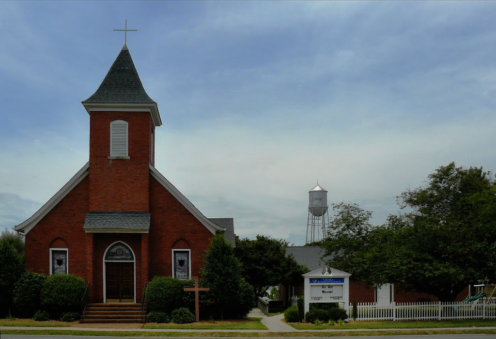Grace Evangelical Lutheran Church | 146 S Fayetteville St, Liberty, NC 27298, USA | Phone: (336) 622-7175