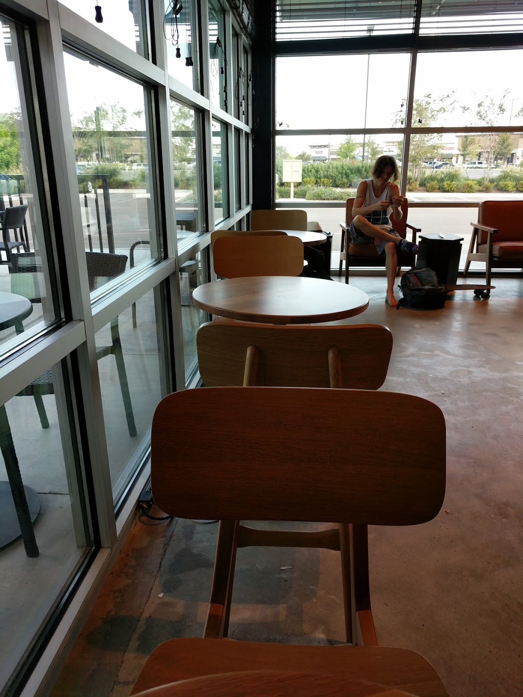 Starbucks | 1820 Crystal Falls Pkwy #330, Leander, TX 78641 | Phone: (512) 568-8692