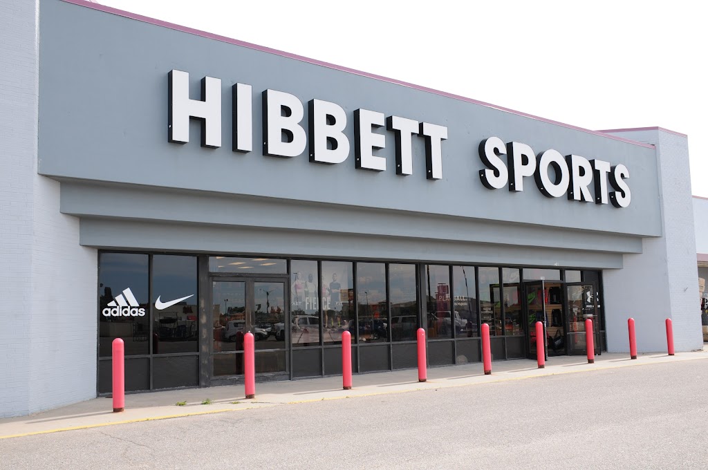 Hibbett Sports | 2206 Plaza E Pl, McPherson, KS 67460, USA | Phone: (620) 241-1051