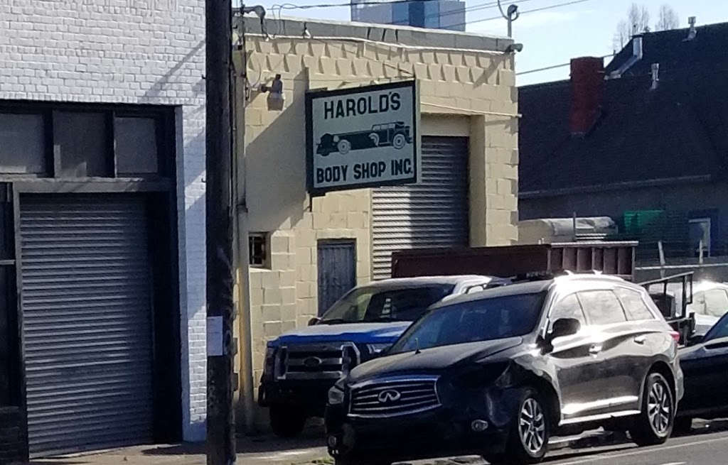 Harolds Auto Body & Paint Shop | 2126 Market St, Oakland, CA 94607, USA | Phone: (510) 253-2393