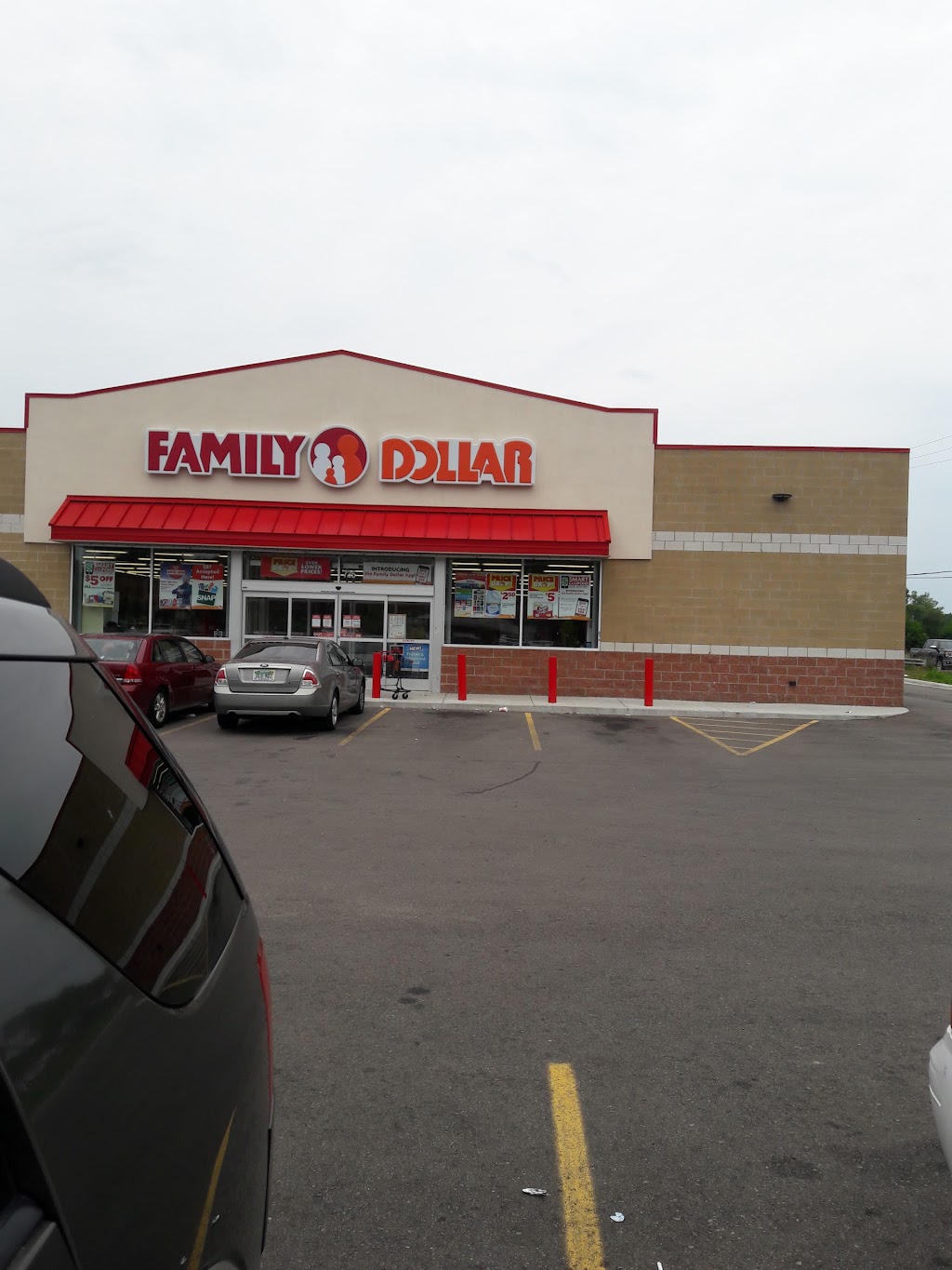 Family Dollar | 735 Baldwin Ave, Pontiac, MI 48340, USA | Phone: (248) 392-9088