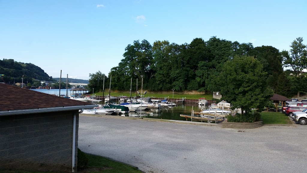 Smiths Landing Campground | 163 Ferry Rd, Chester, WV 26034, USA | Phone: (304) 552-2918