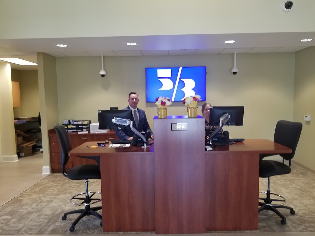 Fifth Third Bank & ATM | 4902 S Tamiami Trail, Sarasota, FL 34231, USA | Phone: (941) 444-3080