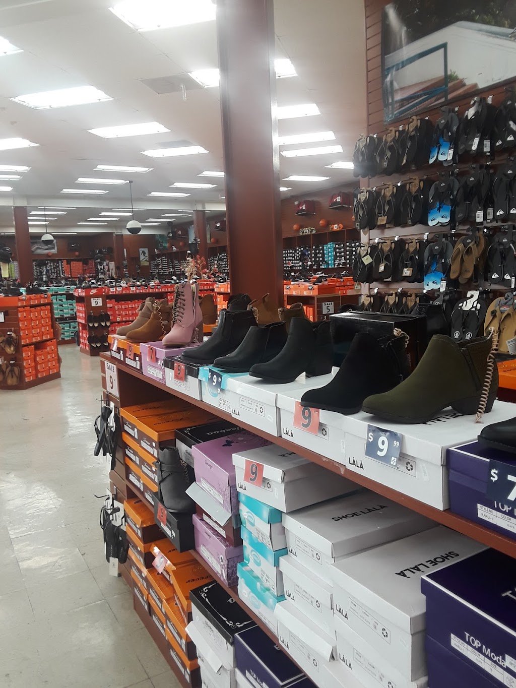 Shoe City - Stanton | 7041 Katella Ave, Stanton, CA 90680, USA | Phone: (714) 828-6488