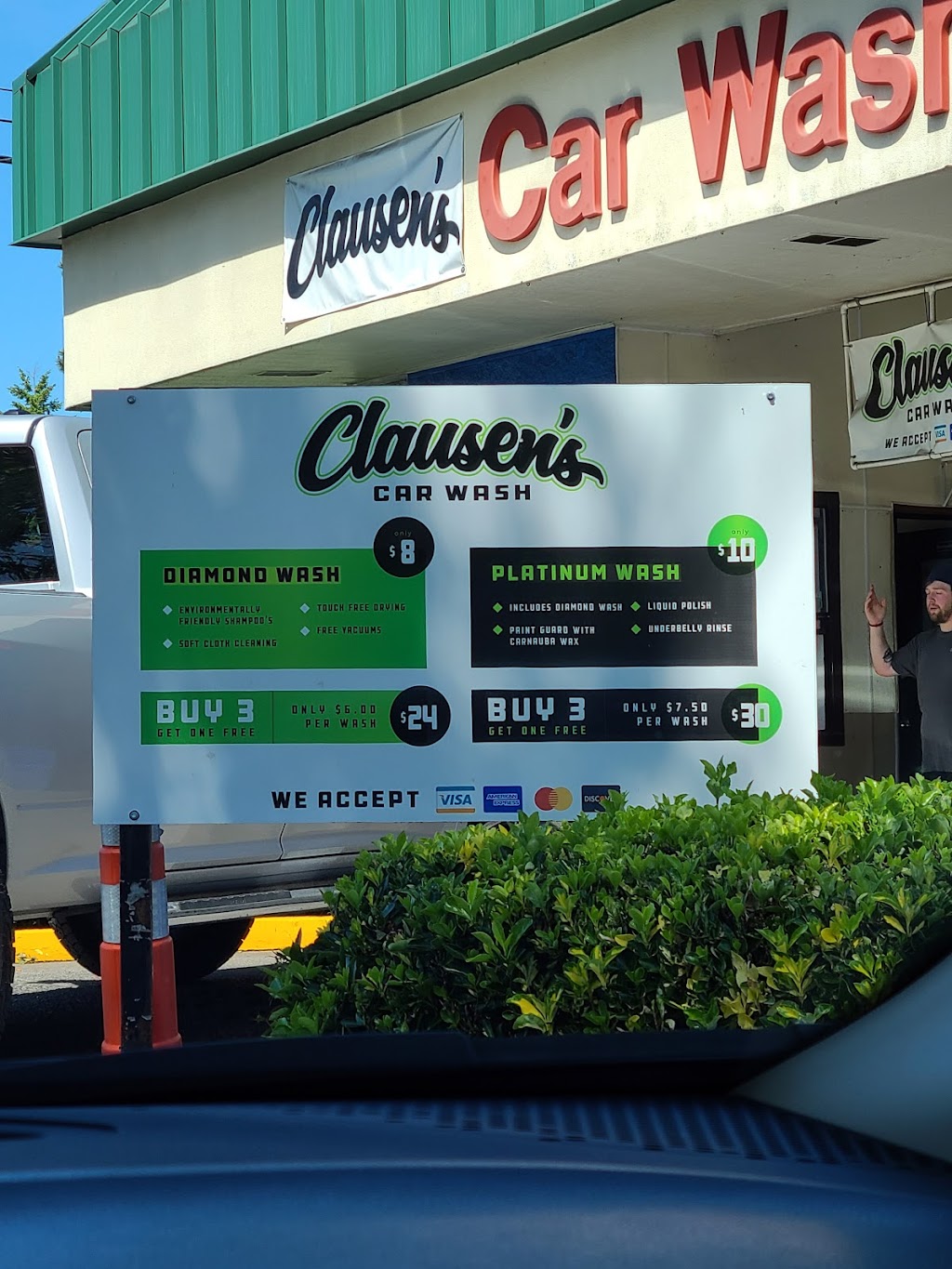 Clausens Car Wash | 705 SE Park Crest Ave, Vancouver, WA 98683, USA | Phone: (360) 702-2461