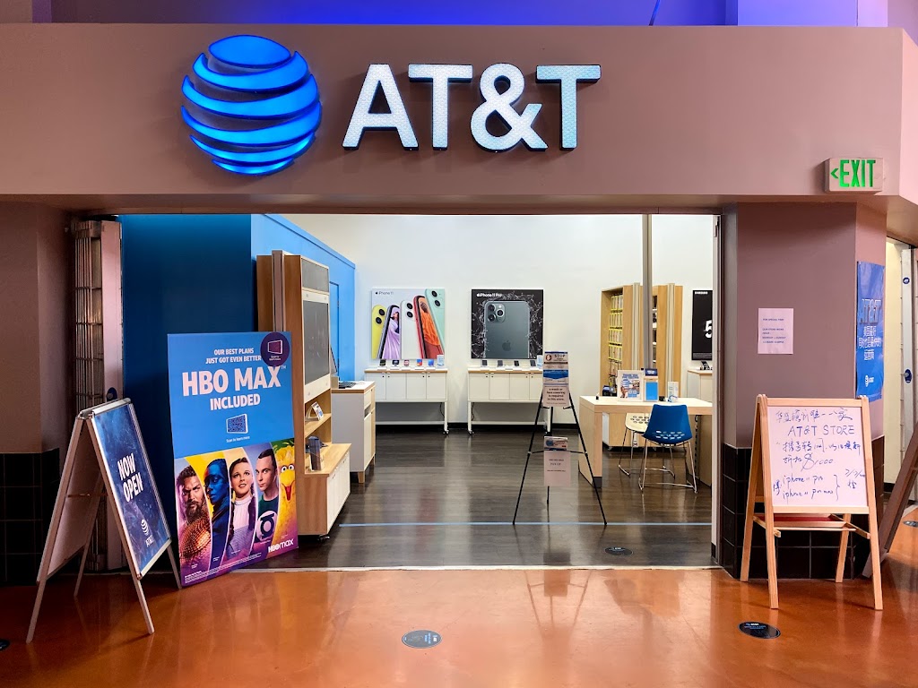 AT&T Store | 18230 E Valley Hwy Ste 130, Kent, WA 98032, USA | Phone: (425) 529-6789