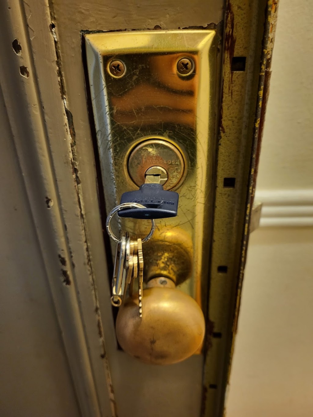 Instalock Locksmith | 3261 Fulton St, Brooklyn, NY 11208, USA | Phone: (917) 382-5009