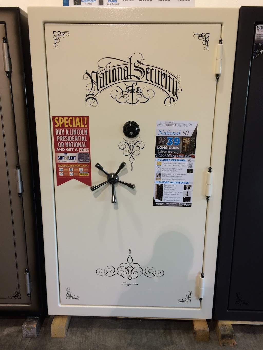 Liberty Safes of Oregon | 3964 OR-99E, Hubbard, OR 97032, USA | Phone: (503) 351-0627