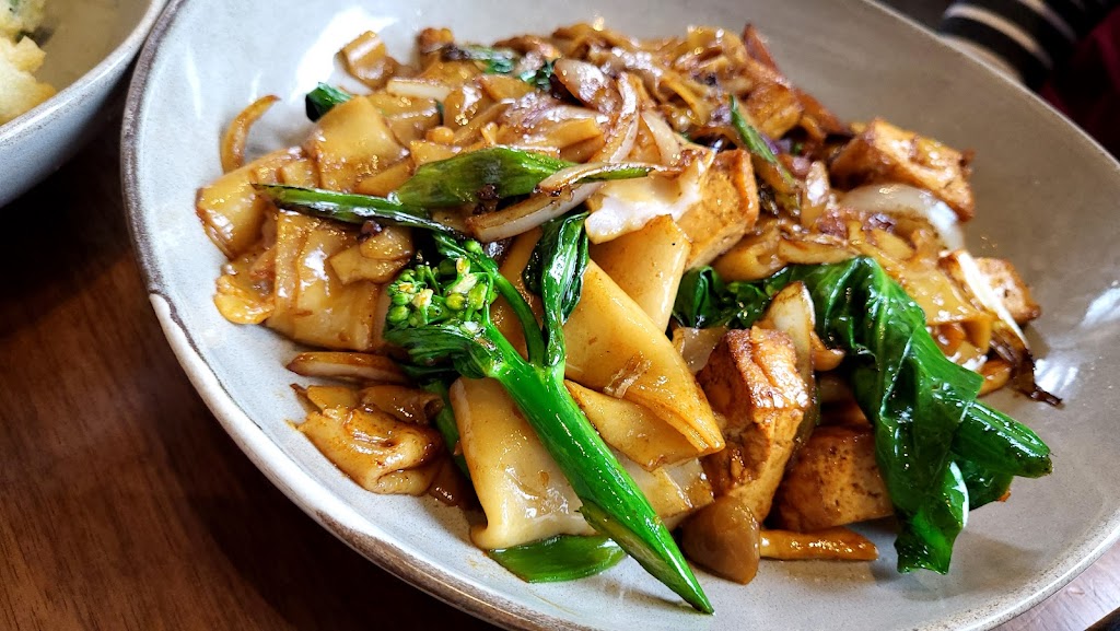 12 Moons | 37500 SE North Bend Way, Snoqualmie, WA 98065, USA | Phone: (425) 888-1234