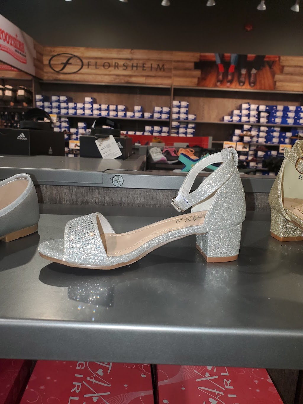 ALDO Outlet | 1555 Talbot Rd #635, Rocky View, ON N9H 2N2, Canada | Phone: (519) 966-2123
