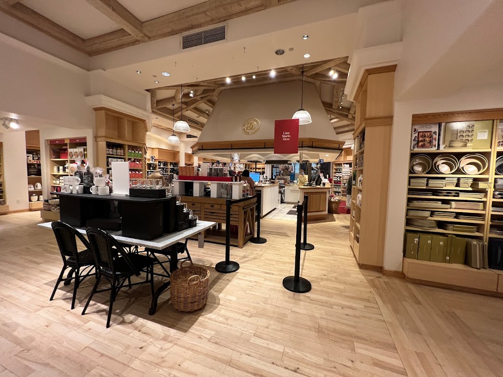 Williams-Sonoma | 1470 Mt Diablo Blvd, Walnut Creek, CA 94596, USA | Phone: (925) 210-1215