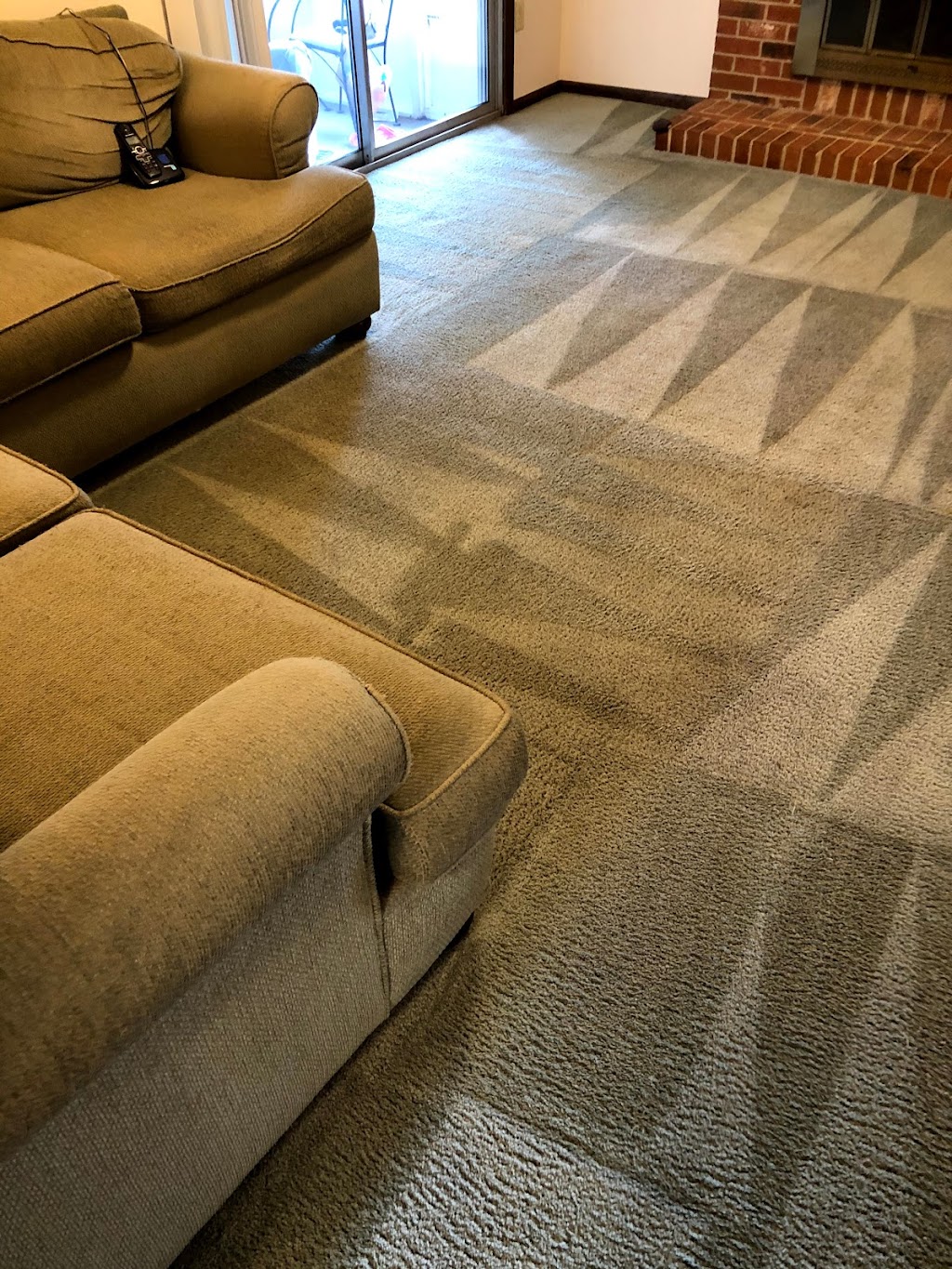 King of Kings Carpet Cleaning | 4555 Groves Rd #11, Columbus, OH 43232, USA | Phone: (614) 782-8801