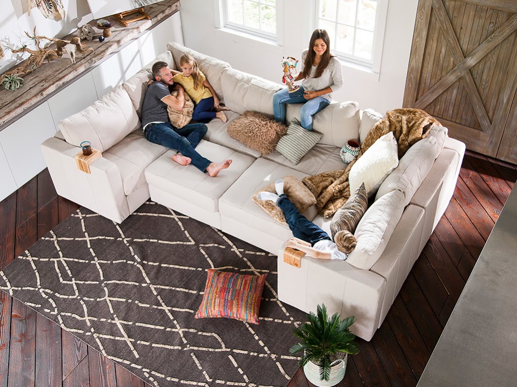 Lovesac | 24639 Cedar Rd, Lyndhurst, OH 44124, USA | Phone: (216) 291-9220