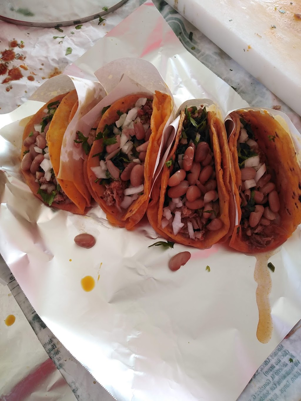Tacos de birria El Charro | Photo 4 of 7 | Address: Blvr. Altiplano, Altiplano, 22204 Tijuana, B.C., Mexico | Phone: 664 356 7463