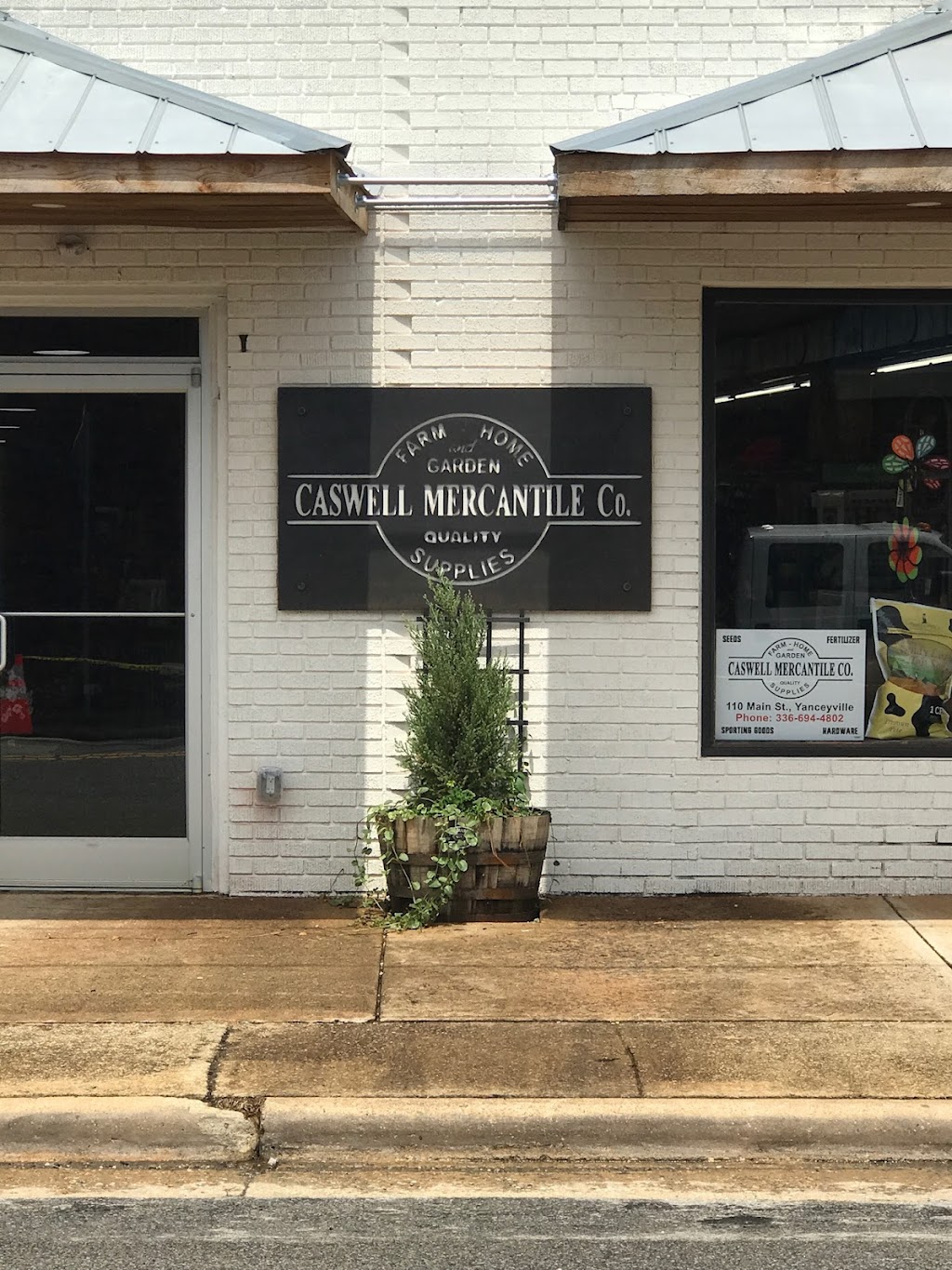 Caswell Mercantile | 110 Main St, Yanceyville, NC 27379, USA | Phone: (336) 694-4802