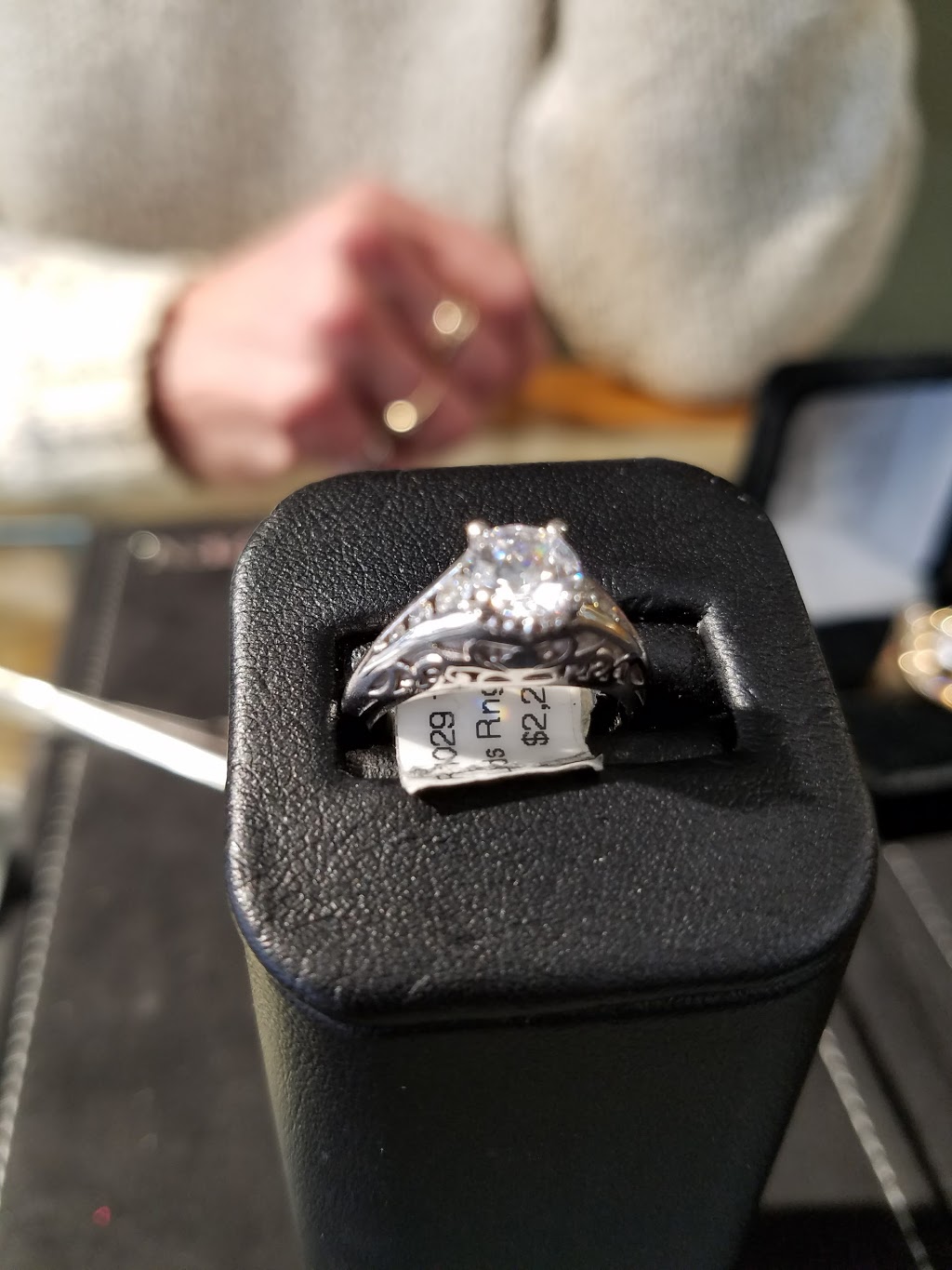 S R Hoskins Fine Jewelry | By Appointment Only, 207 Central Ave, Osseo, MN 55369, USA | Phone: (763) 493-9272