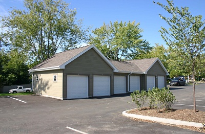 7 Oaks Apartments | 1108 Moorland Rd, Madison, WI 53713, USA | Phone: (608) 251-6500