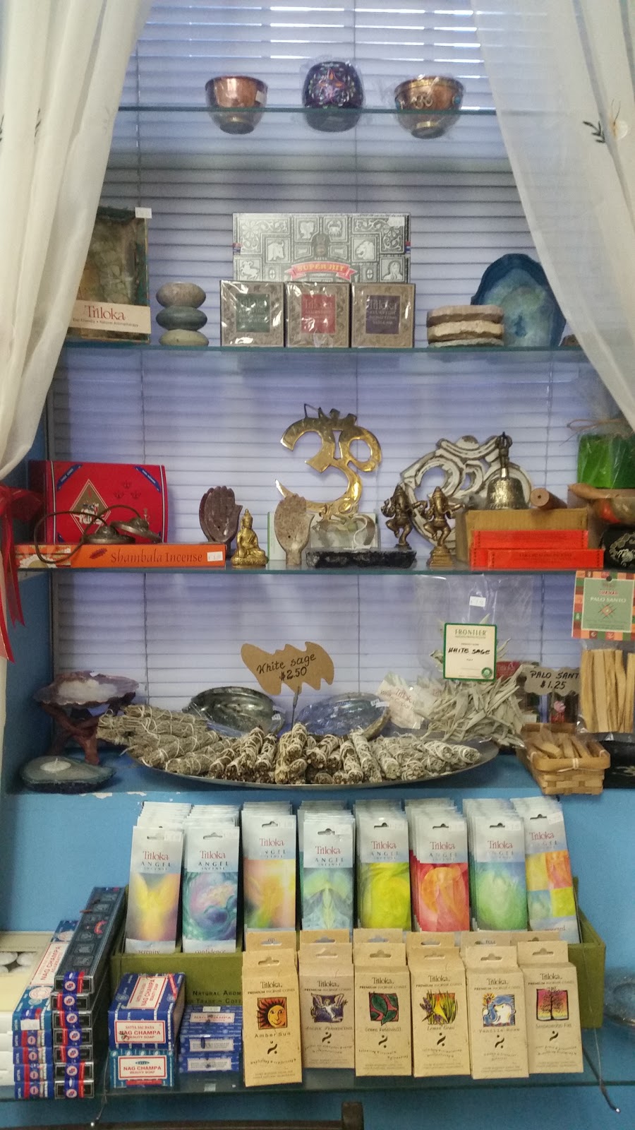 Fountain of Youth | 6645 Fresh Pond Rd # 2, Queens, NY 11385, USA | Phone: (718) 417-1210
