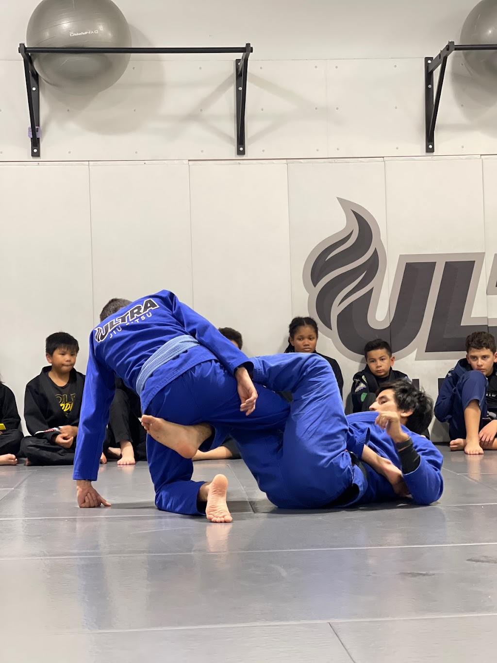 Ultra Brazilian Jiu-Jitsu & Mixed Martial Arts | 26069 Bouquet Canyon Rd, Santa Clarita, CA 91350, USA | Phone: (661) 388-4200