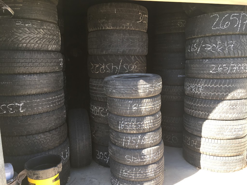 Sanchez tire shop | 208 W Walcott St, Pilot Point, TX 76258, USA | Phone: (940) 300-7209