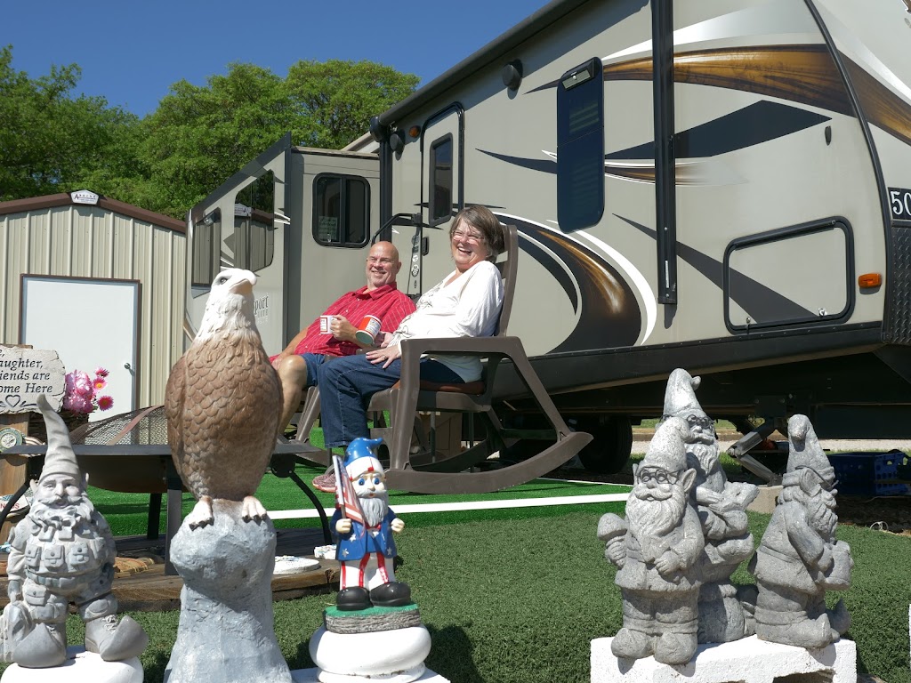 Clean Living RV Park | 14557 Farm to Market Rd 730 N, Azle, TX 76020, USA | Phone: (817) 813-8050