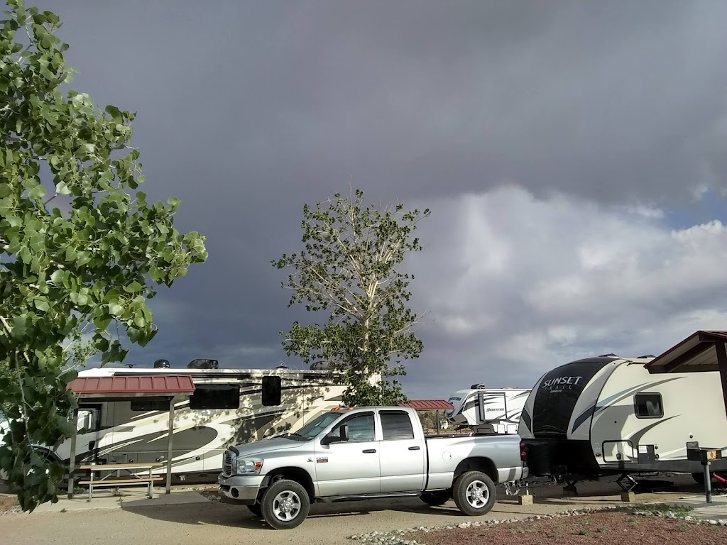 Isleta Lakes & RV Park | 4051 NM-327, Albuquerque, NM 87105, USA | Phone: (505) 244-8102