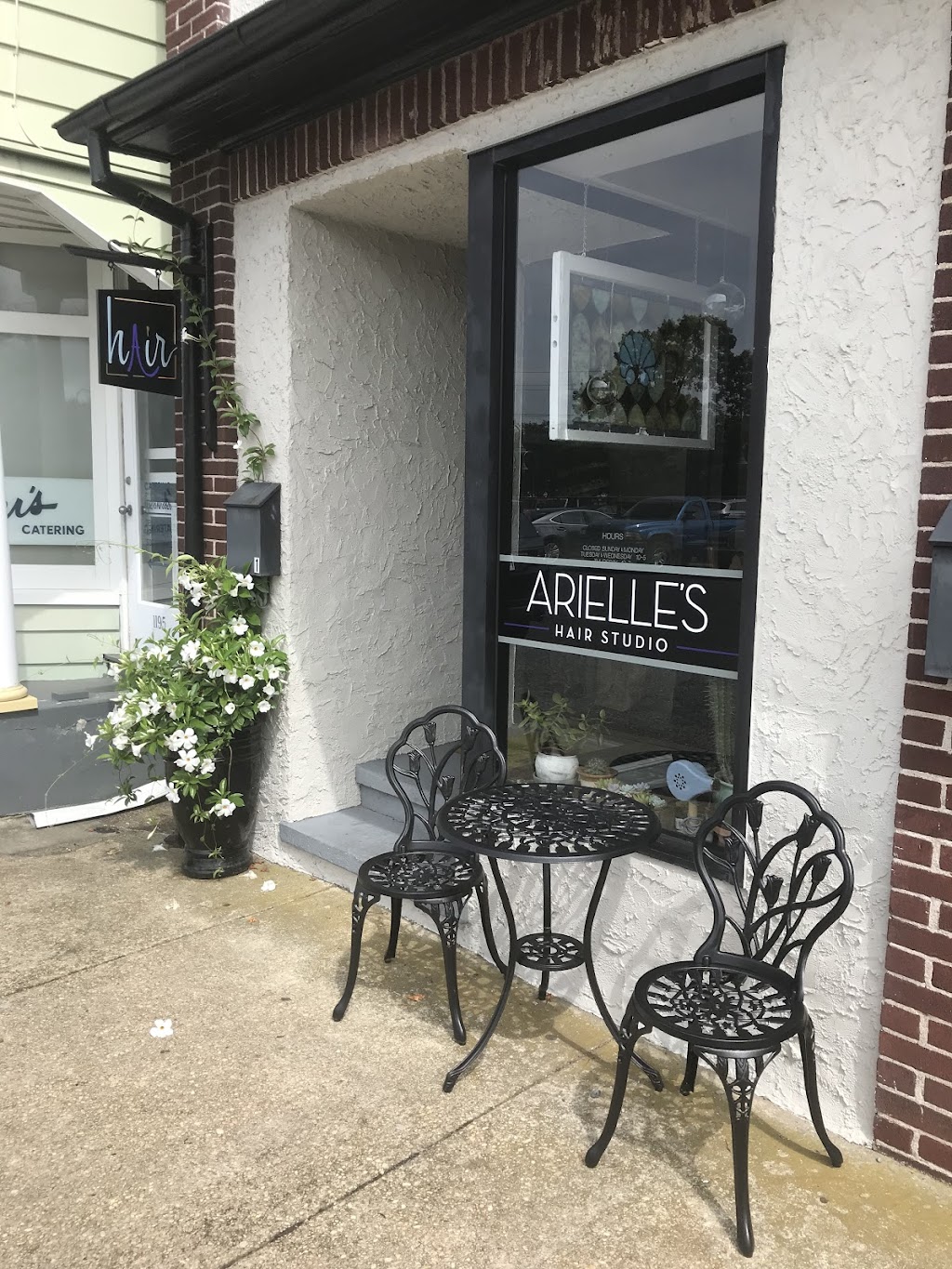 Arielles Hair Studio | 1199 Lincoln Square Unit 1, Long Branch, NJ 07740, USA | Phone: (732) 619-3425