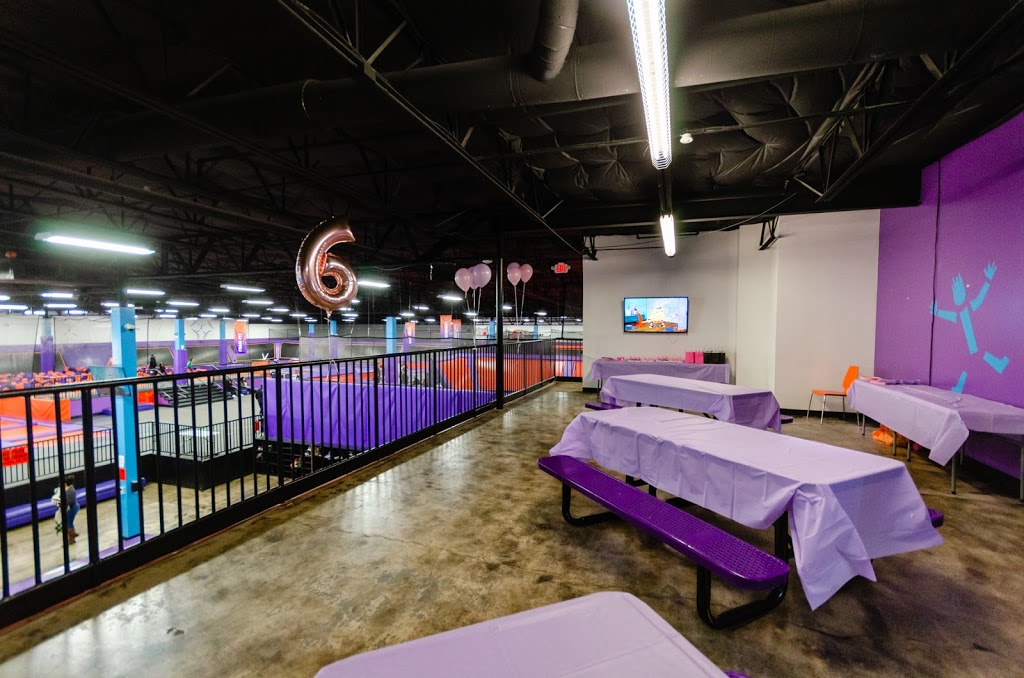 Altitude Trampoline Park Cedar Hill | 112 W Belt Line Rd #2, Cedar Hill, TX 75104 | Phone: (469) 272-5867