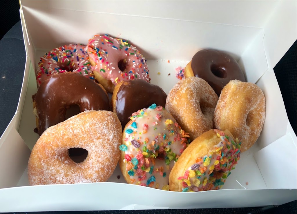 Donut Time | 10370 Ralston Rd, Arvada, CO 80004, USA | Phone: (720) 630-7742