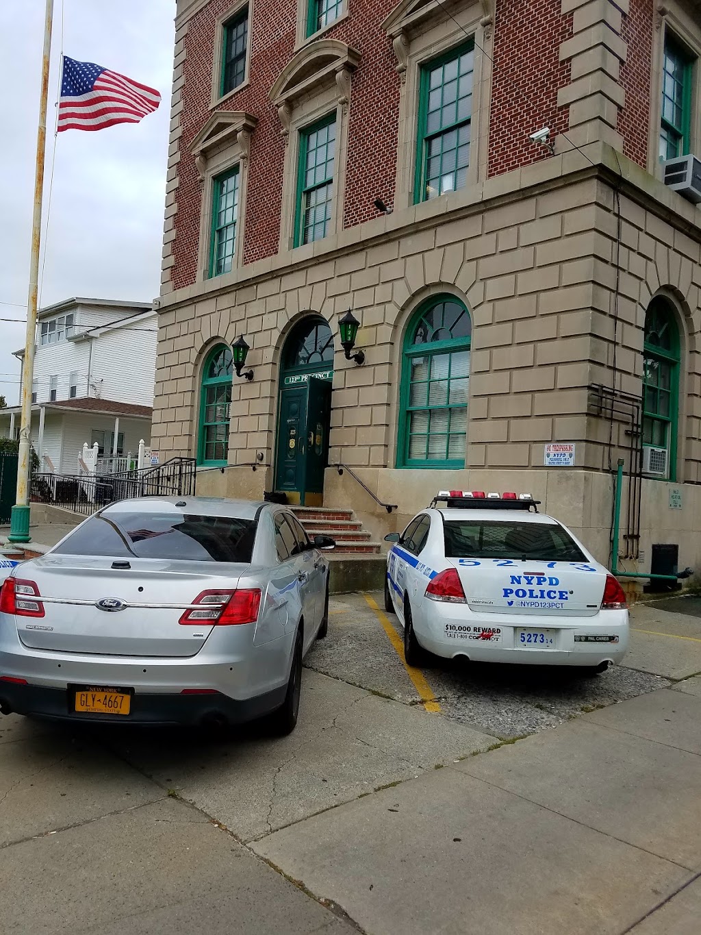 New York City Police Department - 123rd Precinct | 116 Main St, Staten Island, NY 10307, USA | Phone: (718) 948-9311