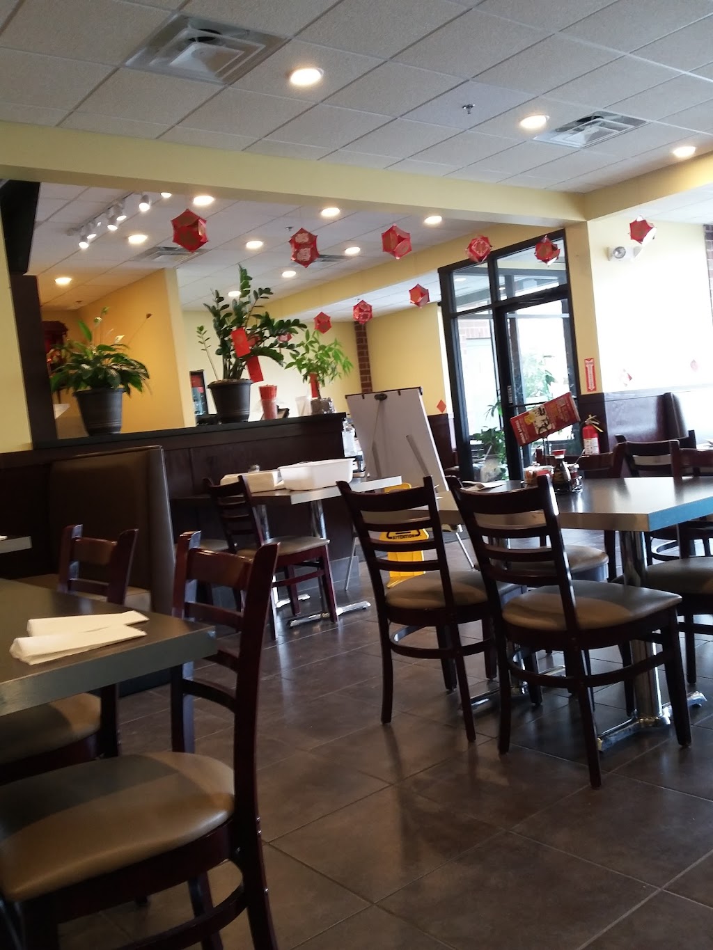 Hunan Spring | 635 Chicago Ave #2365, Evanston, IL 60202, USA | Phone: (847) 328-8082